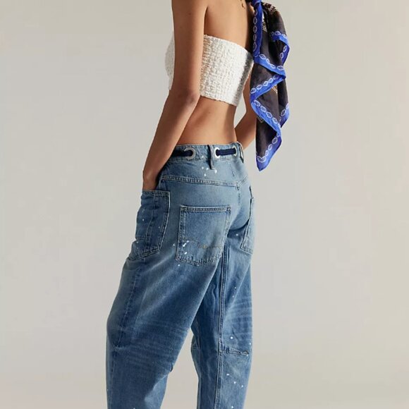 We The Free Moxie Pull-On Barrel Jeans Color: Timeless Blue - Picture 4 of 5